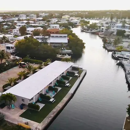 Waterfront Cabana 2 Key Largo